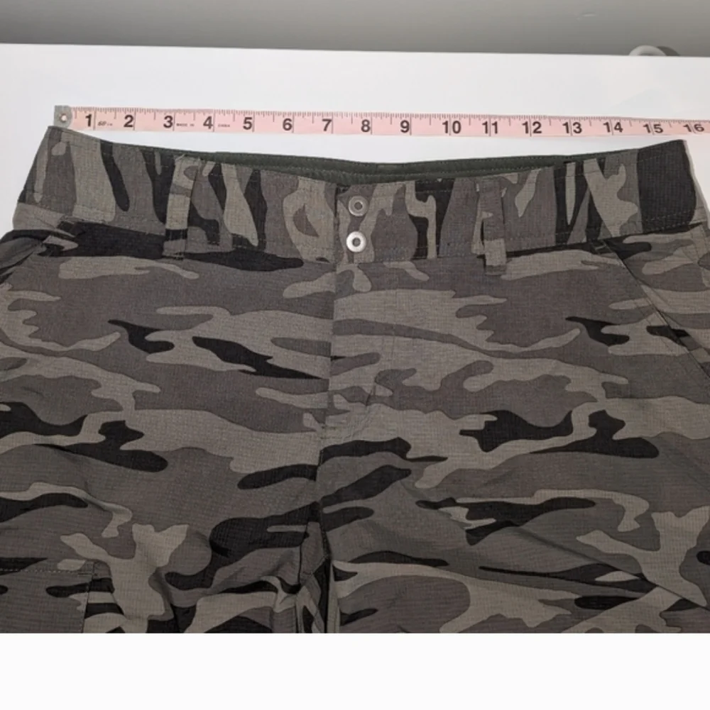 Women's Camo Columbia Hiking Pants - Picture 4 of 6